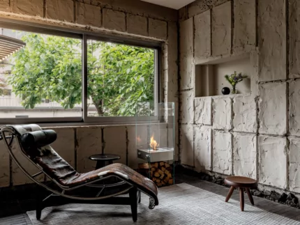 Vertigo 40 - Lounge Room