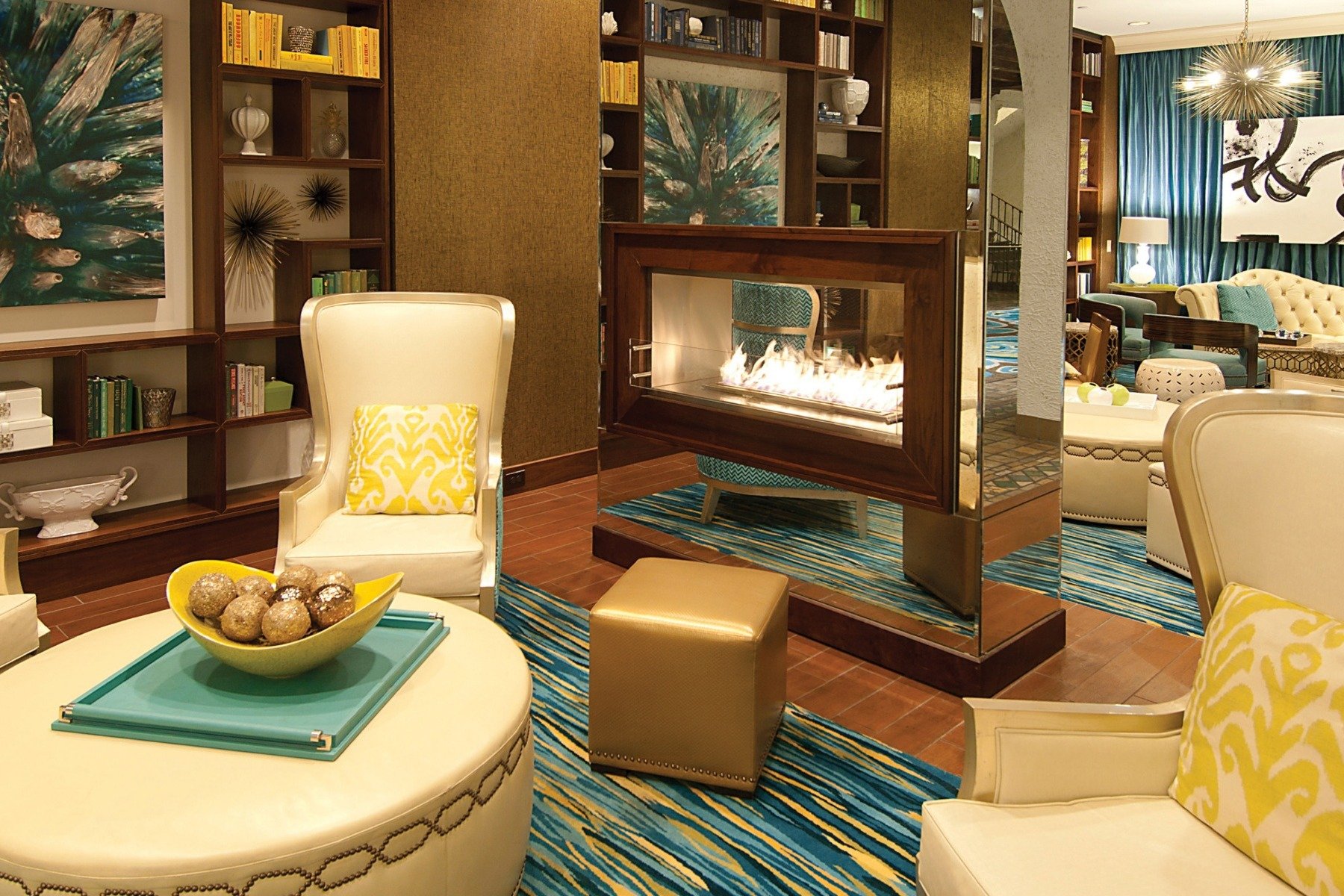 Vinoy Renaissance Resorts & Golf Club fireplace