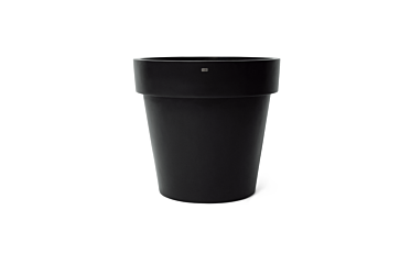 Classic 50 Planter - Studio Image by Blinde Design