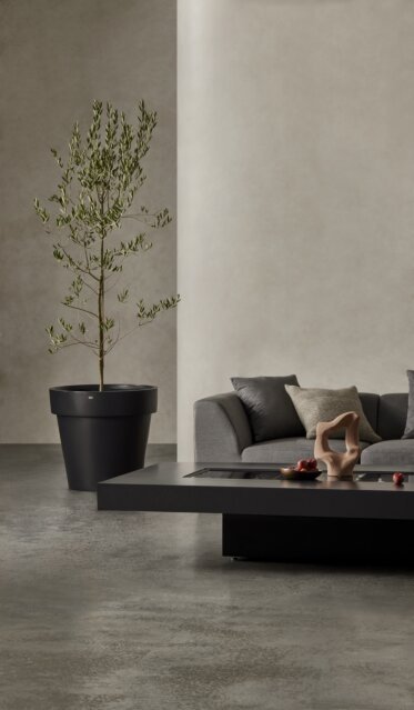 Classic 75 Planter - In-Situ Image by Blinde Design