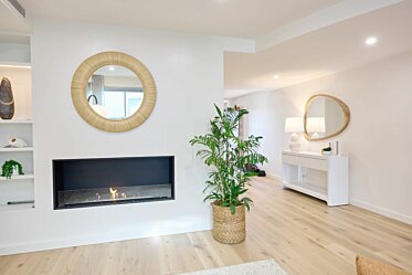 St Kilda Apartment - Residential spaces